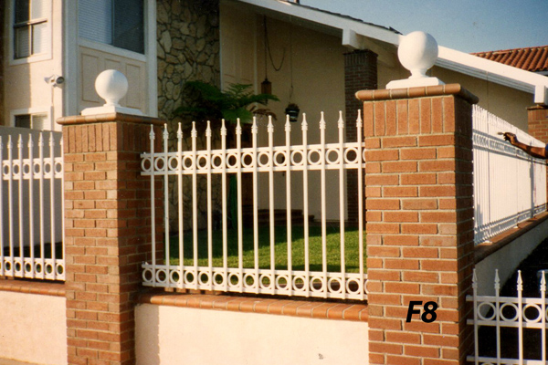 F008